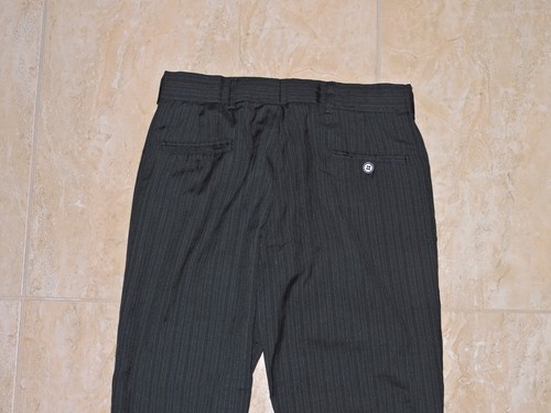 set of clothes for boys size 8, two dress shirts, pants and shorts, used - Picture 13 of 18