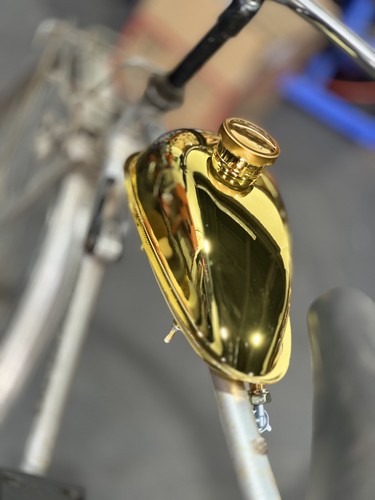 Serbatoio Gas 2L 3L 4L con Tappo Petcock per Motore 49CC 50CC 80CC Bicicletta Motorizzata - Foto 11 di 111