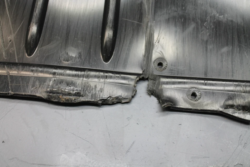 Arctic Cat Powder Special 700 1999 placa de deslizamiento Foto 3 de 4