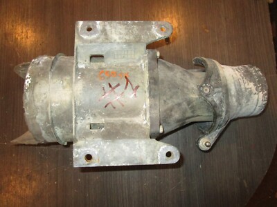 KAWASAKI X2 650 SX TS SC JET PUMP VANE GUIDE W/ IMPELLER 59496
