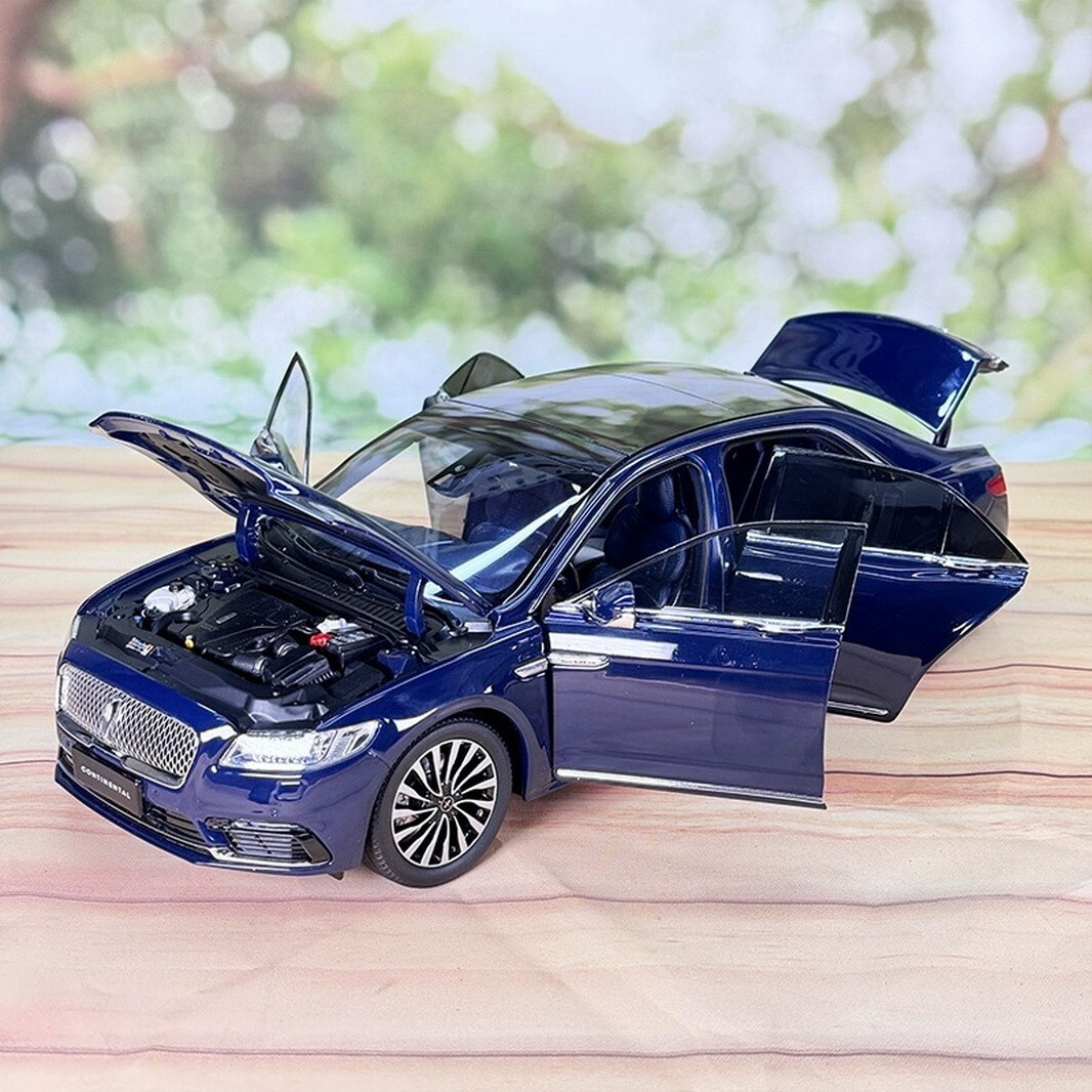 1/18 Scale Lincoln Continental 2018 Diecast Car Model Toy Gift NIB