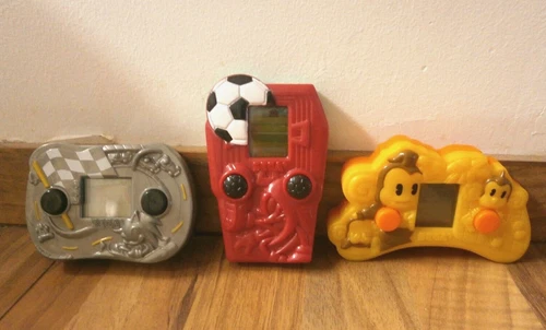 Sega Sonic Mini Electronic Games x3 - Vintage 2004  McDonalds Happy Meal Toys