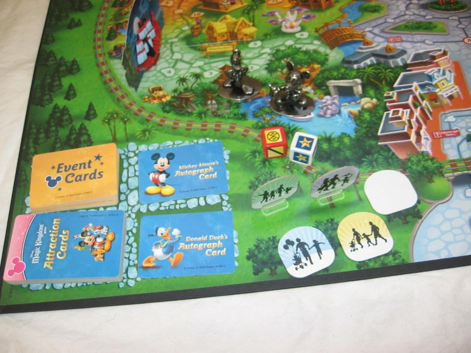 Disney Magic Kingdom 3D Land Board Game Parker Brothers Excellent Condition 2004 - Image 3 of 4