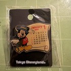 Disney Pin Tokyo Disneyland Mickey January 2001 Calendar  — photo 1