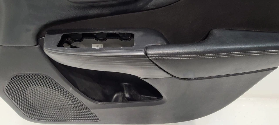 2014-2018 JEEP CHEROKEE PASSENGER RH FRONT RIGHT DOOR PANEL BLACK Foto 3 de 4