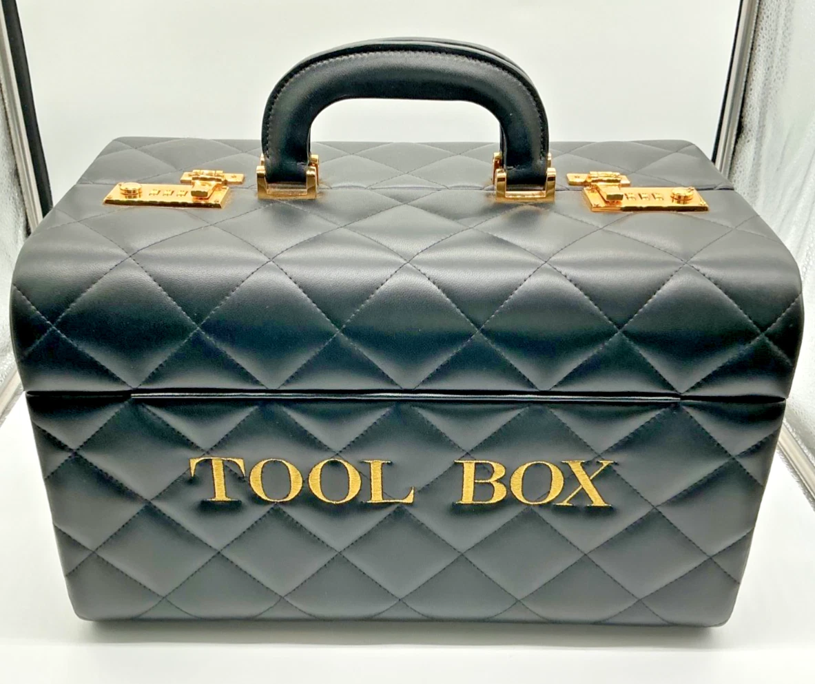 希少 モスキーノ ギフトボックス バッグ Millennium Gift Box Moschino Box Bags & Handbags for Women for sale | eBay