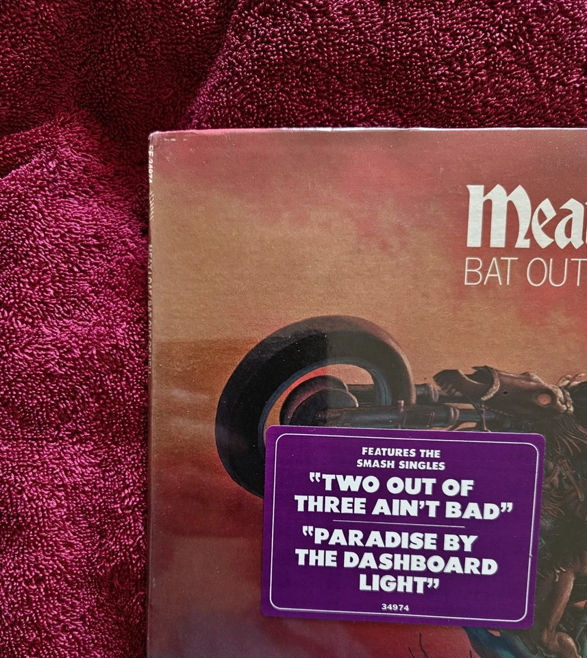 RARE!! GORGEOUSLY SEALED!!! 1977 MEATLOAF ORIGINAL "Bat Out Of Hell" CLEAN COPY! - Image 3 of 4
