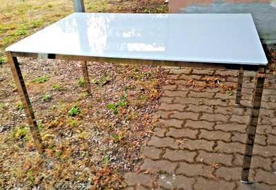 nur Abholung in CO: Glastisch Ikea Torsby als Gartentisch Esstisch Lagertisch ge