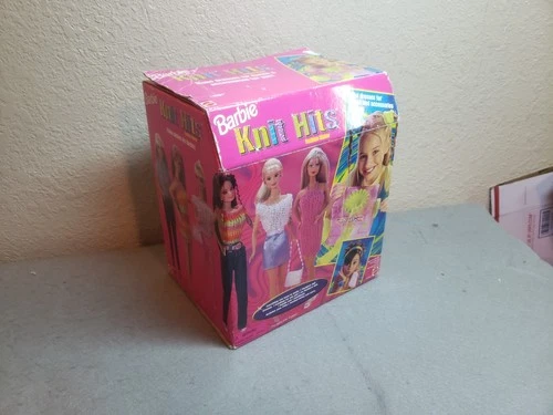 Vintage 1998 Mattel Barbie Knit Hits Fashion Maker Makes Dresse, New in Open Box