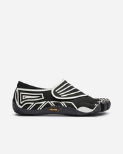 Vibram FiveFingers Women's Groundsplay shoes 25W8812 Black Ivory / Black