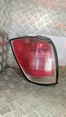 Feu arrière gauche complet - OPEL Astra Break - De 2005 - H - Photo 1/3