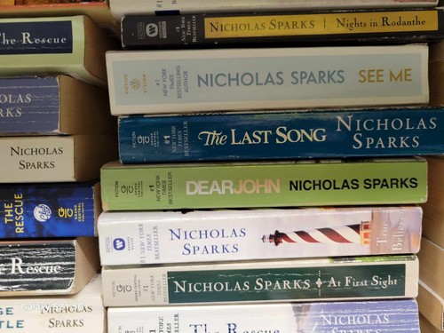 Lot of 10 Paperback Books by Nicholas Sparks - Random Mix - Picture 7 of 7