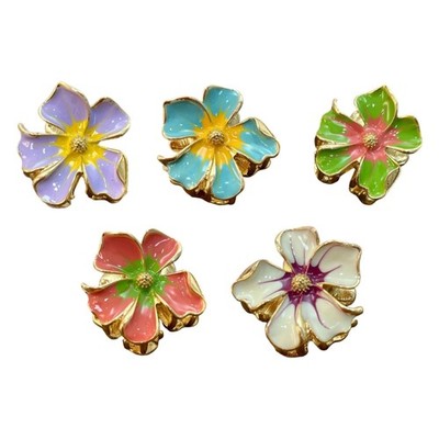 Elegant 3D Gardenia Hair Clip for Women Secure Grip Lightweight Metal Hairpin