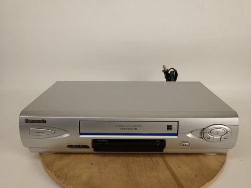 Vintage Panasonic PV-V464S 4 Head Hi-Fi Omnivision VHS VCR Tested - No Remote