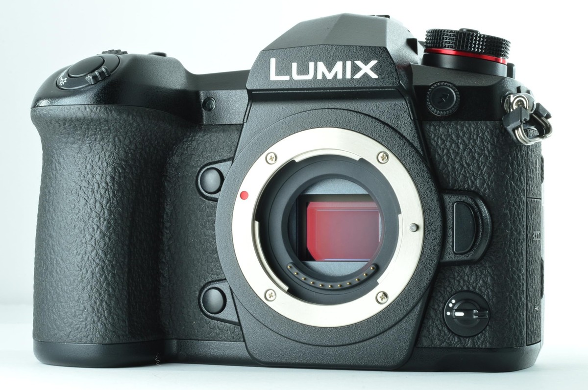 MINT condition Panasonic LUMIX G9 PRO 4K Digital Camera Mirrorless