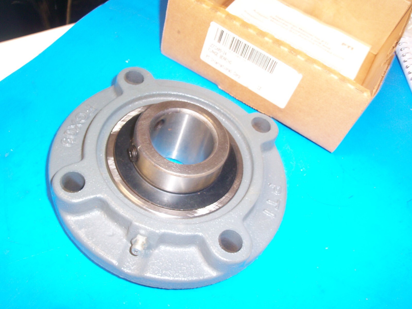 PTI UCFCX Bearing UCFCX09-28 1 3/4" Round Flanged Mounted Bearings ...