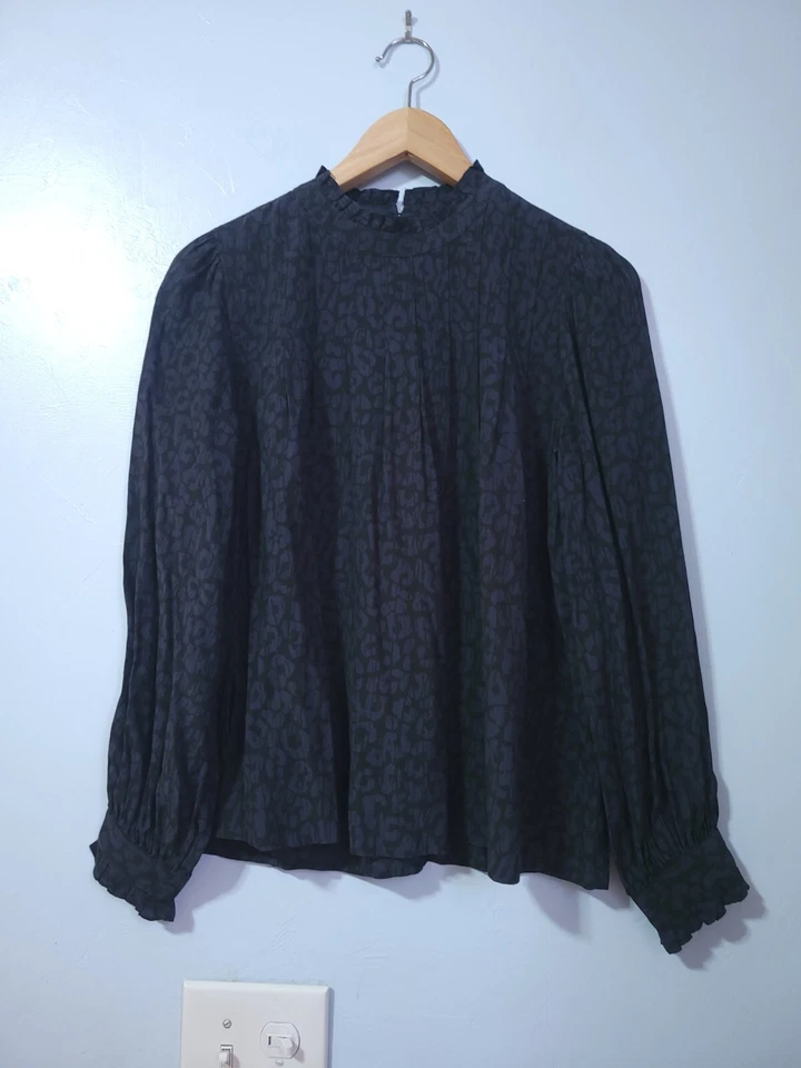 RAILS Ariana Charcoal Batik Cheetah Blouse Women's Size XS