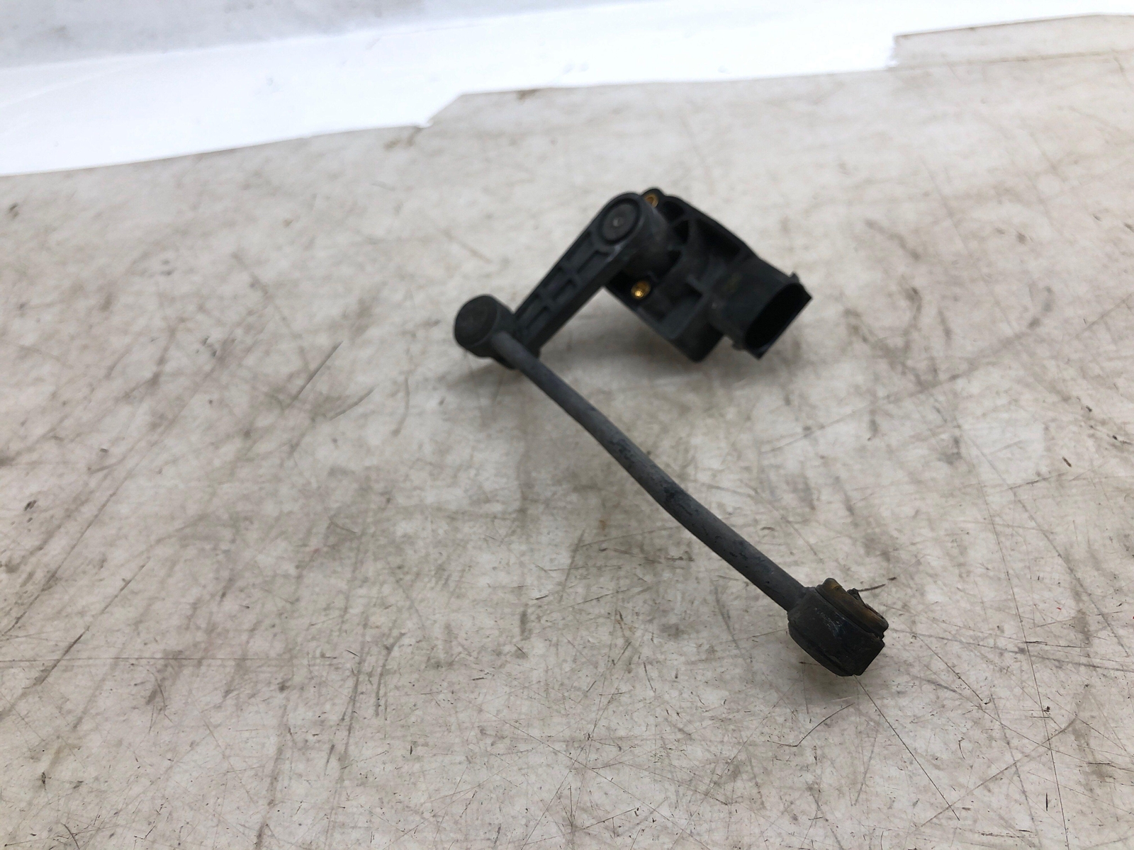 2006-2012 BENTLEY CONTINENTAL FRONT LEFT SUSPENSION RIDE HEIGHT HEADLAMP SENSOR