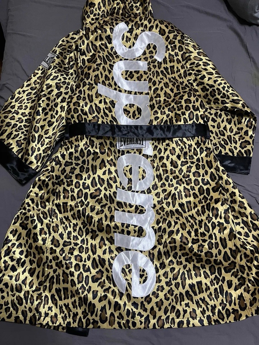新品　Supreme Everlast Boxing Robe Leopard Supreme Everlast Satin Leopard Hooded Boxing Robe MEDIUM FW17 New