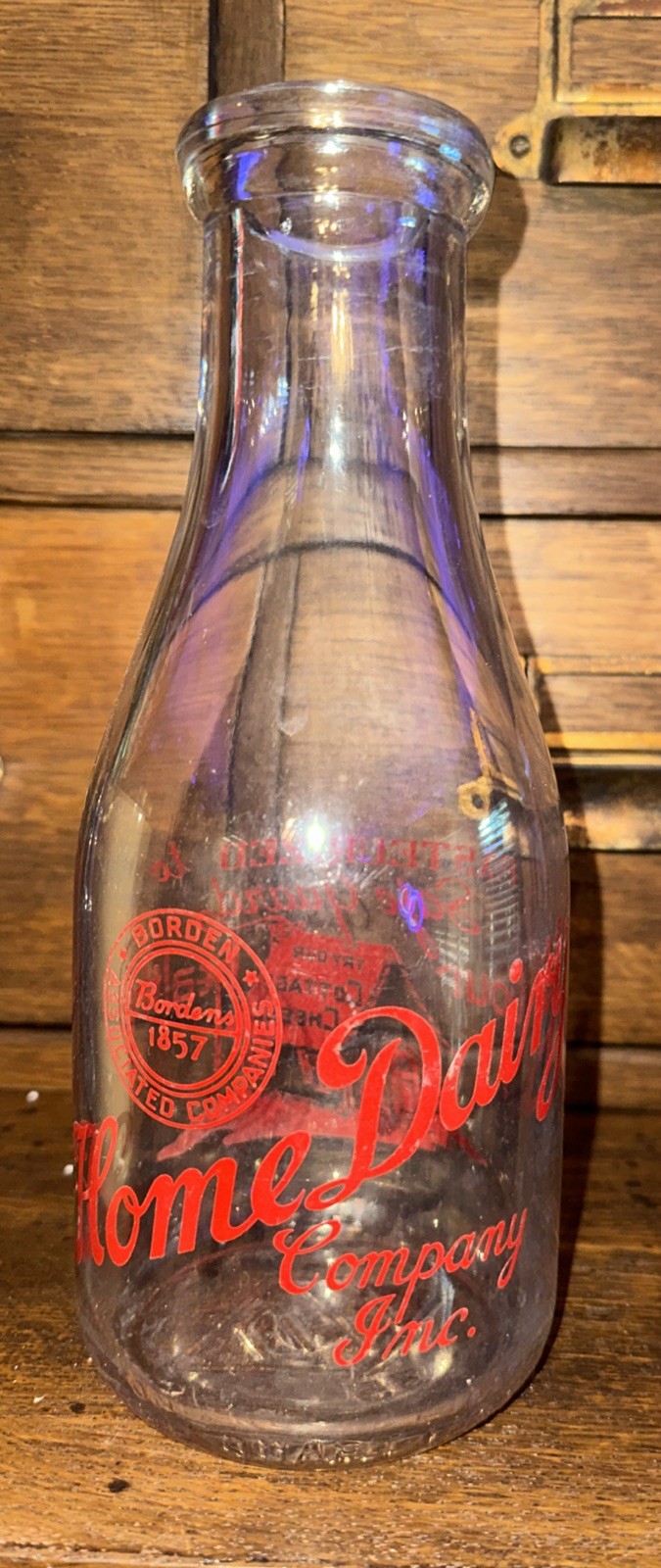 BORDEN HOME DAIRY QUART SAFE GUARD YOUR HEALTH QUART MILK BOTTLE SHACK SHANTY