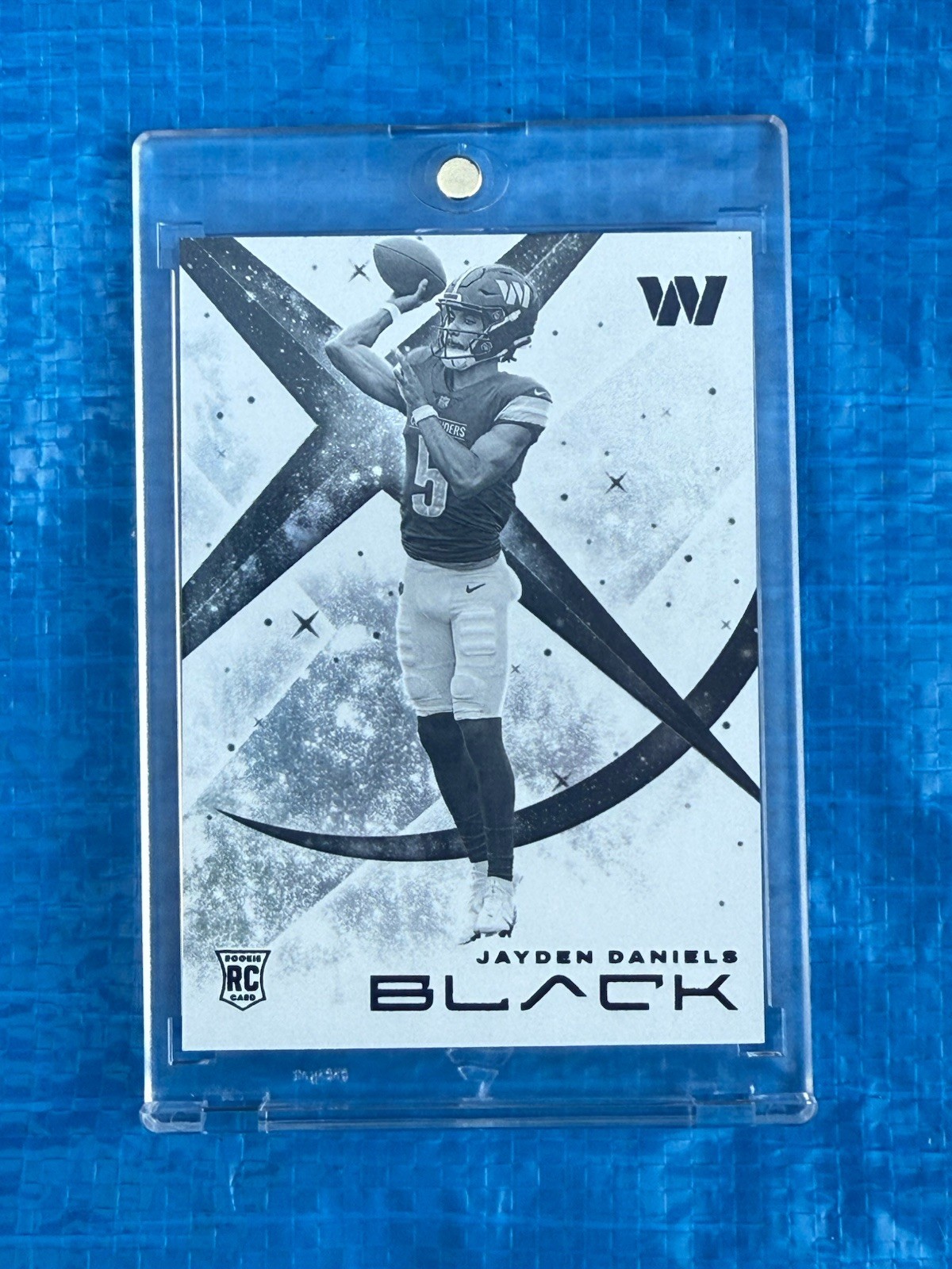 JAYDEN DANIELS 2024 PANINI BLACK WHITE NIGHT ROOKIE SSP CASE HIT RARE RC