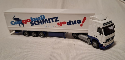 AWM 1:87 Nr. 50766 - Volvo FH 12 Globetr. Pritschen-Sattelzug ''SCHMITZ go duo''