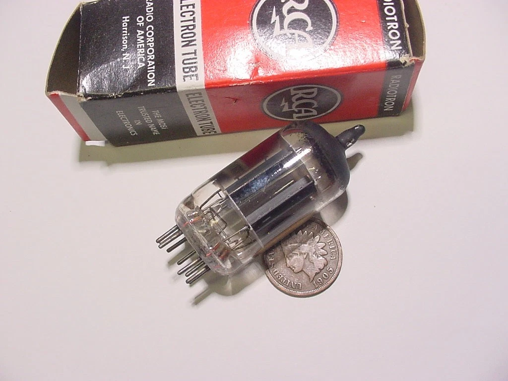 ga-ho】RCA 70's 7025 2本 Dual RCA to Dual Right-angle RCA w