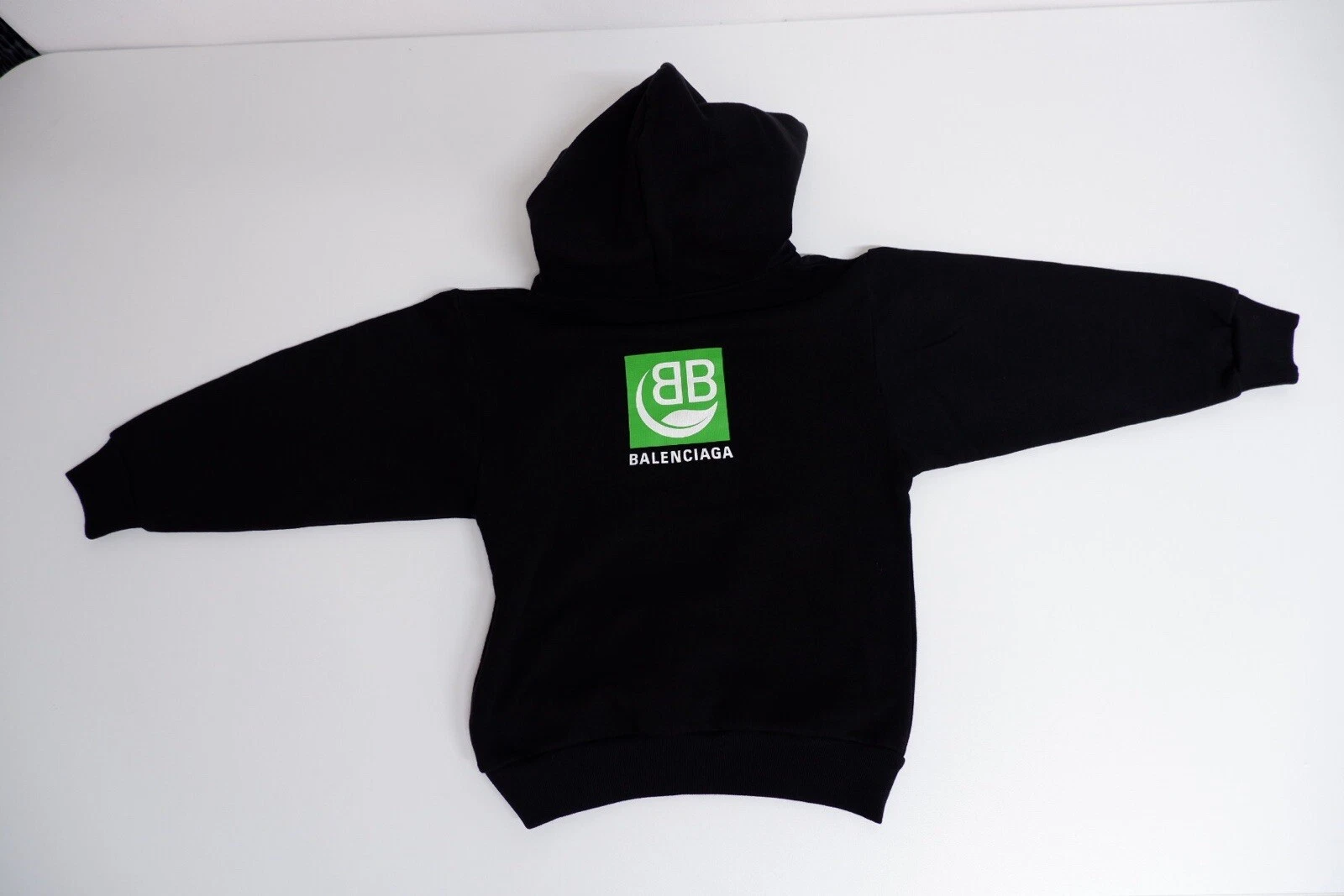 Felpa con cappuccio Balenciaga nuova ragazzo taglia età 6 anni nera nuova con etichette prezzo di listino £250