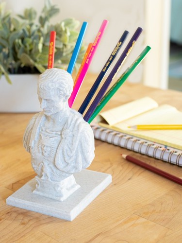 Julius Caesar Office Desk Pen Holder - Picture 2 of 280