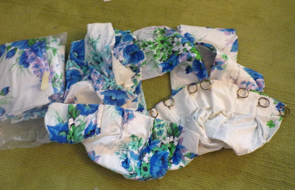 Lote 4 Cortinas Sears Florales Y De Colección Nuevas/Usadas Nº 10238 Cortinas Color Nº 762 Azul Foto 4 de 4