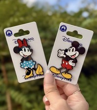 Lot de 2 pin's Mickey & Minnie Mouse - Disneyland Paris
