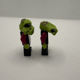 LEGO Alien Trooper Minifigures 2-Pack Space Alien Conquest 2011 Sets 7052 7049