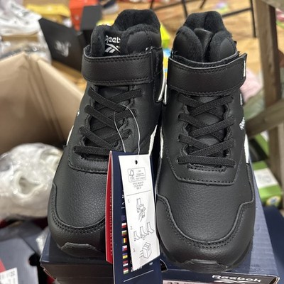 Reebok Boys, Black And White Leather High Top Size2.5  Knew Without Box