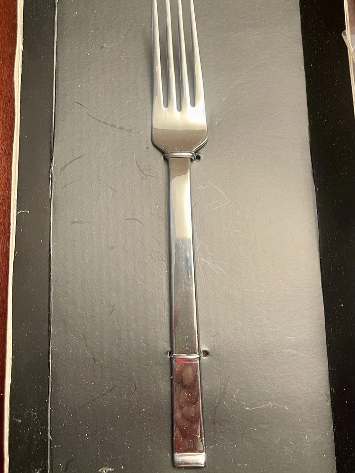 Nuevo tenedor de cena Vera Wang de Wedgwood “Arden” -8” acero inoxidable 18/10 - sin usar Foto 4 de 4