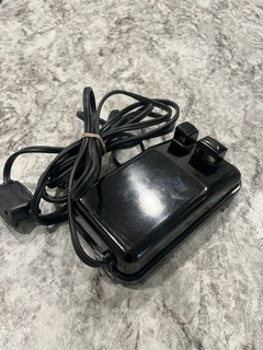 ORIGINAL OEM Singer sewing machine Foot Pedal Motor Controller 194584 Simanco