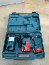 Makita 6223D Cordless Drill / Charger & 2 Batteries in Box
