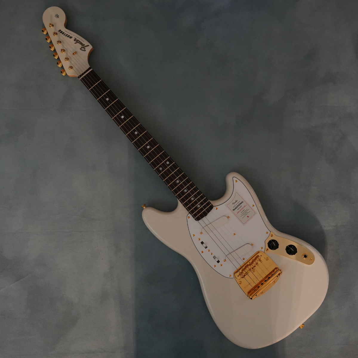 ギター Fender Made in Japan Traditional 60s Fender Made in Japan Traditional II 60s Jaguar (RW) - olympic