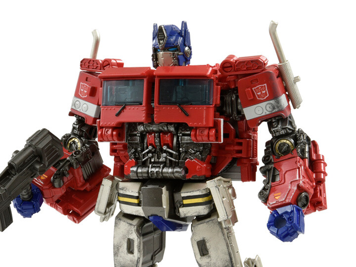 Transformers Premium Finish Studio Series Voyager SS-02