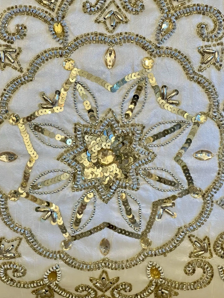 16”x16” Ivory & Gold Decorative Beaded & Sequined Mandala Luxe Pillow EUC - Image 3 of 4