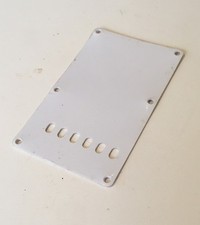 1985 Fender USA Old Vintage White Relic Tremolo Cover Strat Back Plate 1 Ply 62