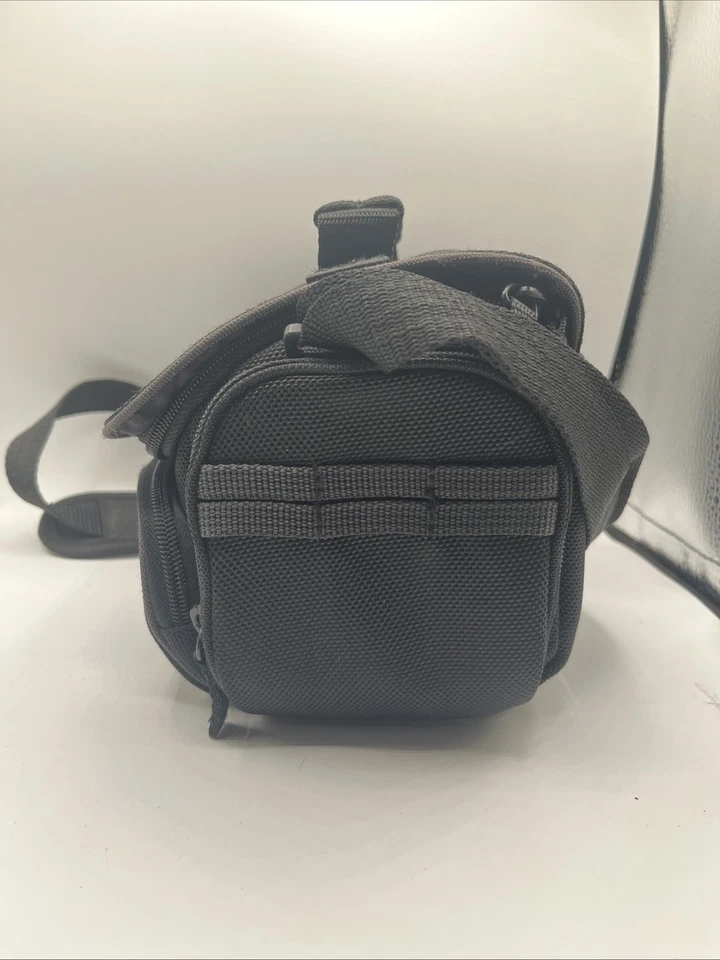 Sony Original LCS-U20 Camera Bag 8.75 x 6 x 5.62 In - Image 3 of 4