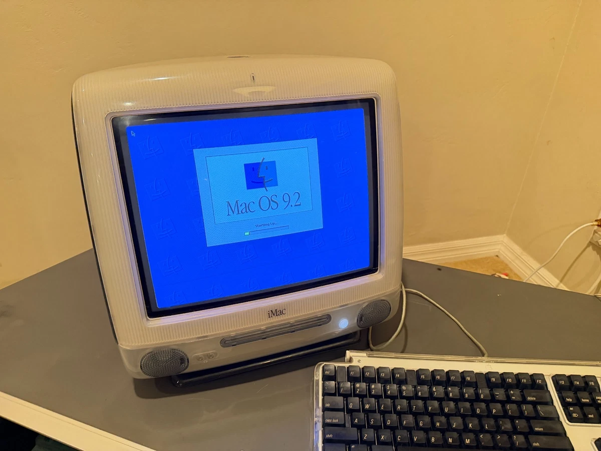 Apple iMac G3 Grafito 600MHz M5521 768MB RAM 40GB + Teclado Mouse Manuales Disco