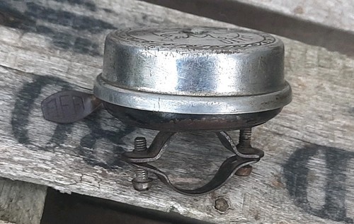 SONNETTE  POUR  VÉLO ANCIEN  PEYRISSAC DAKAR EN MÉTAL  - Photo 4/6