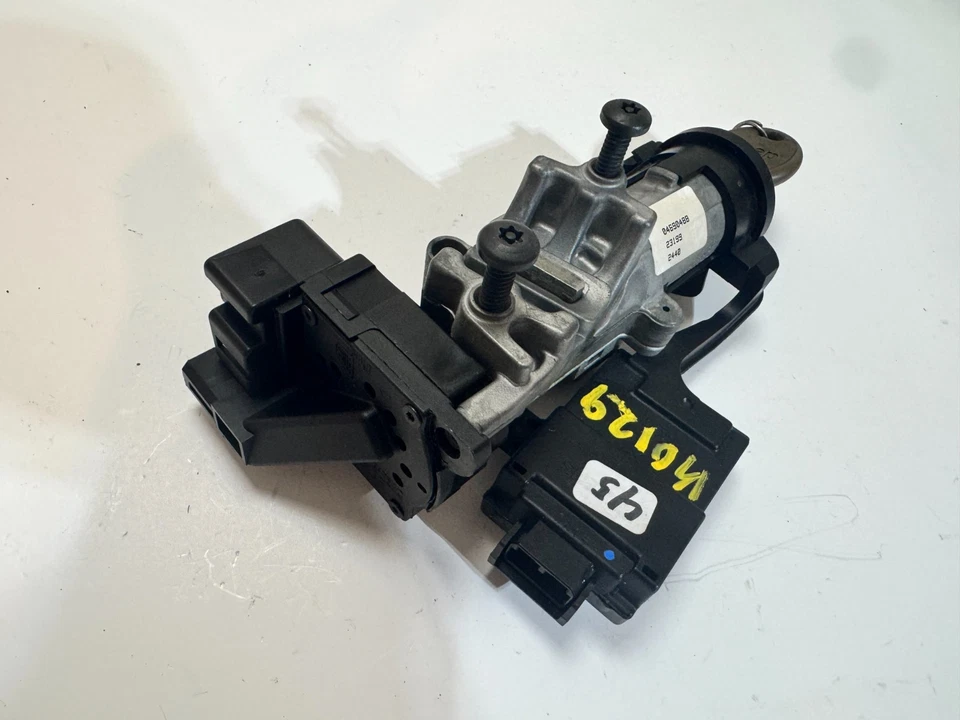 Jeep Grand Cherokee 1999-2001 cerradura de encendido con llave inmovilizador OE P04686665AB. Foto 2 de 4