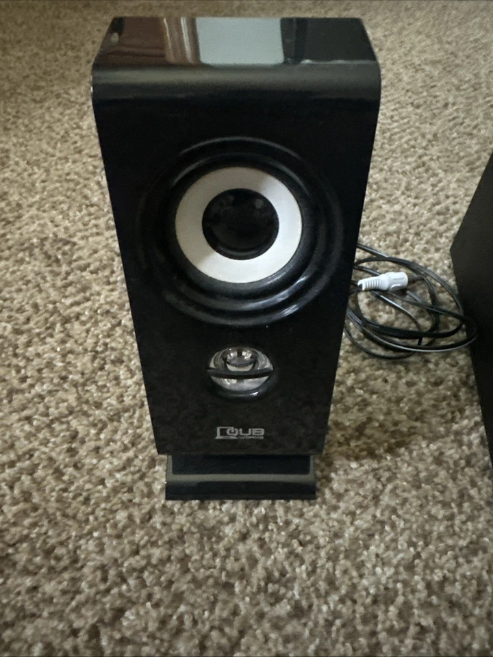 QUB Works Desktop 2.1 multimedia Bluetooth speaker system - Image 2 of 3