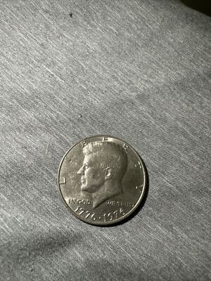 J.F.K. 50 cent Bicentennial coin