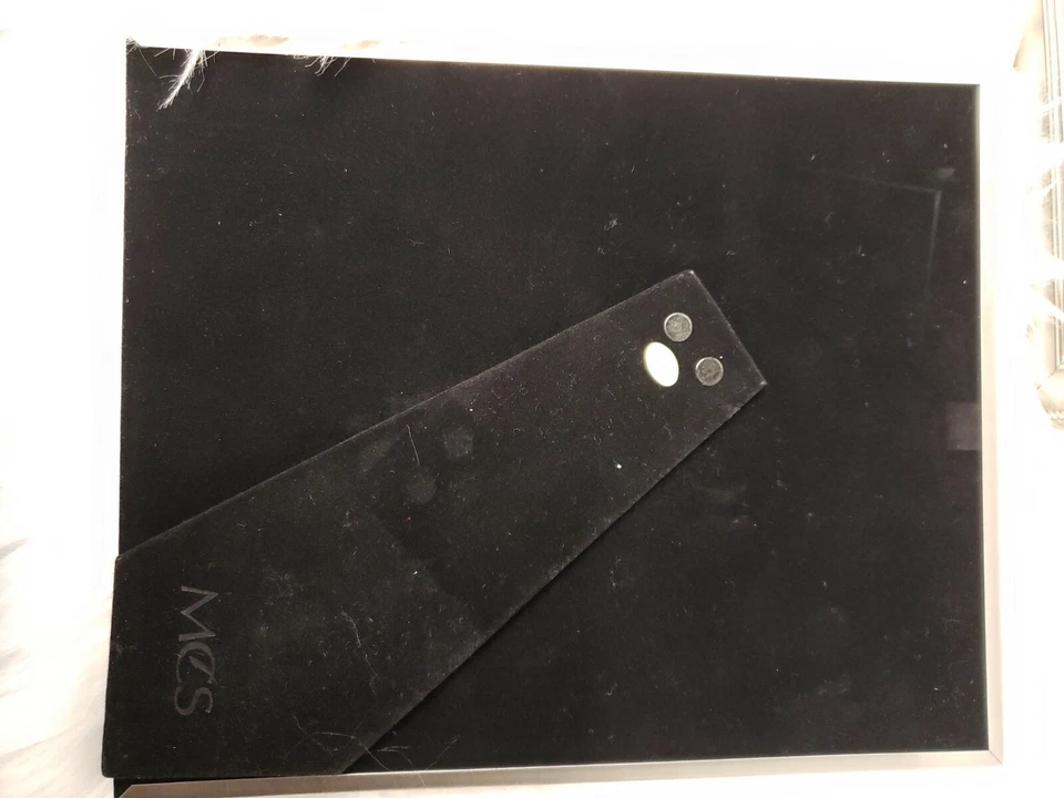 Juego de 2 marcos de fotos MCS 8X10 plateados *ver fotos para pequeños arañazos Foto 3 de 4