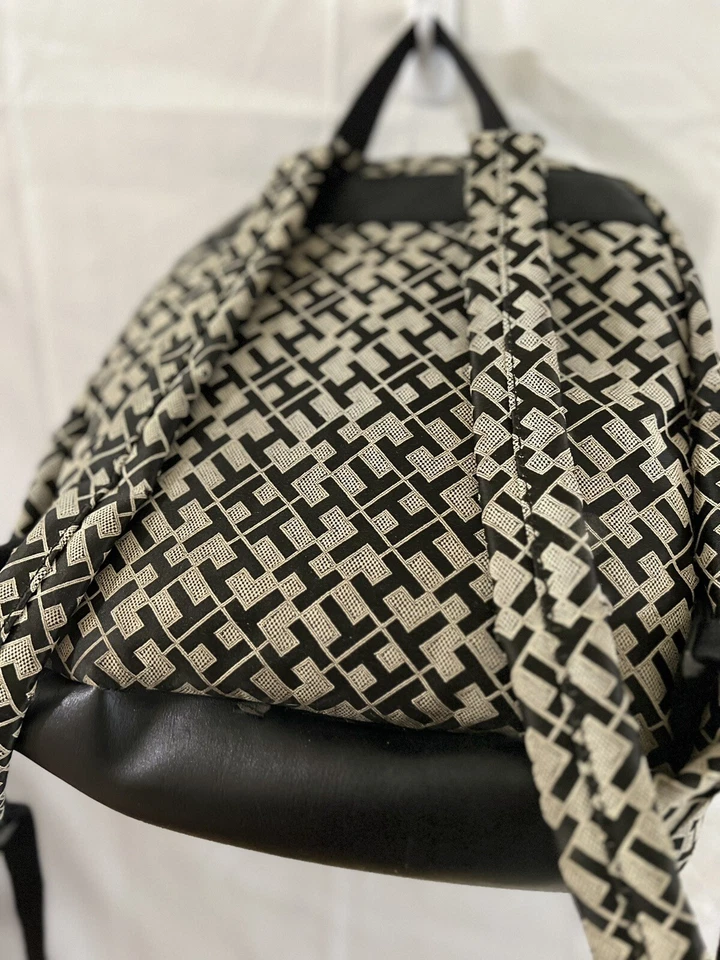 Mini mochila Tommy Hilfiger Foto 3 de 4