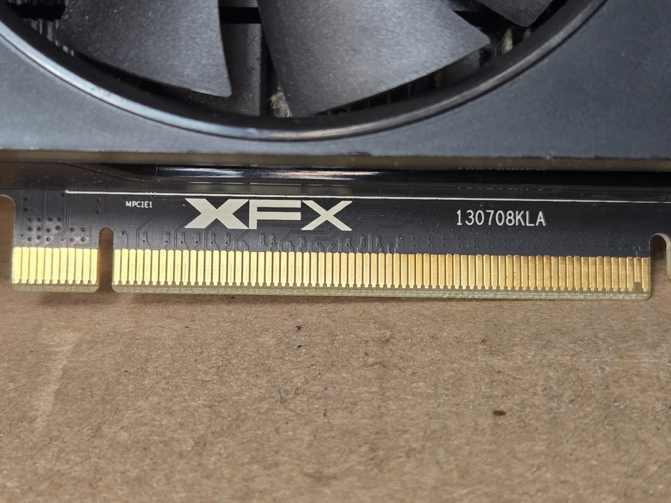 XFX R7 250 AMD Radeon Core Edition 1GB DDR5 Tested-Good FREE SHIPPING AND RETURN - Image 2 of 4