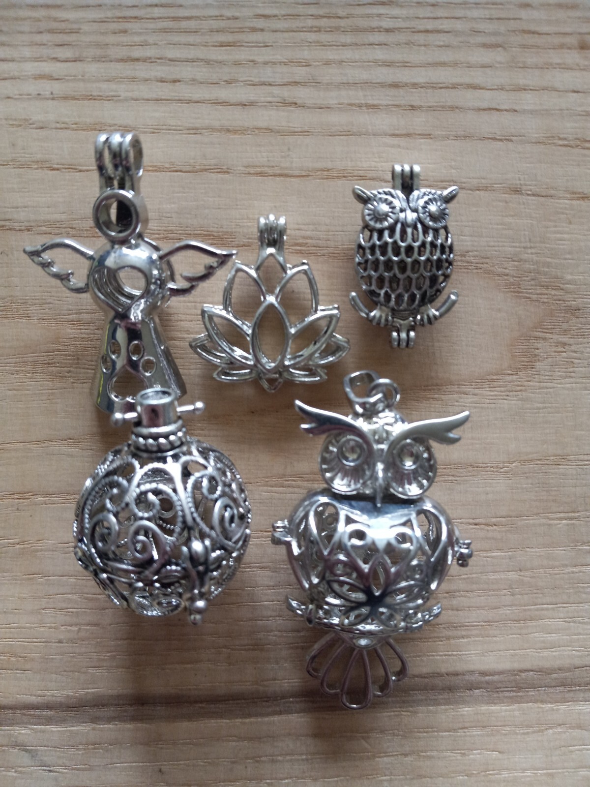 5 Aromatherapy Essential Oil Diffuser Pendants - Owl Paw Angel Designs